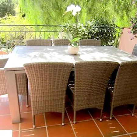 Tatil Evi Maison Avec Vue A Sainte-maxime, Piscine Partagee *
