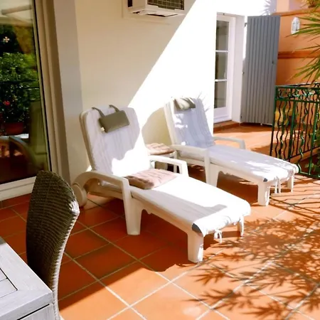 Tatil Evi Maison Avec Vue A Sainte-maxime, Piscine Partagee Sainte-Maxime