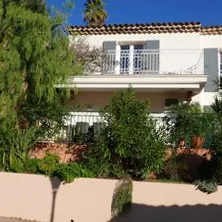 Maison Avec Vue A Sainte-maxime, Piscine Partagee *