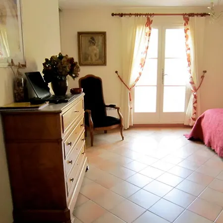 Dom wakacyjny Maison Avec Vue A Sainte-maxime, Piscine Partagee *